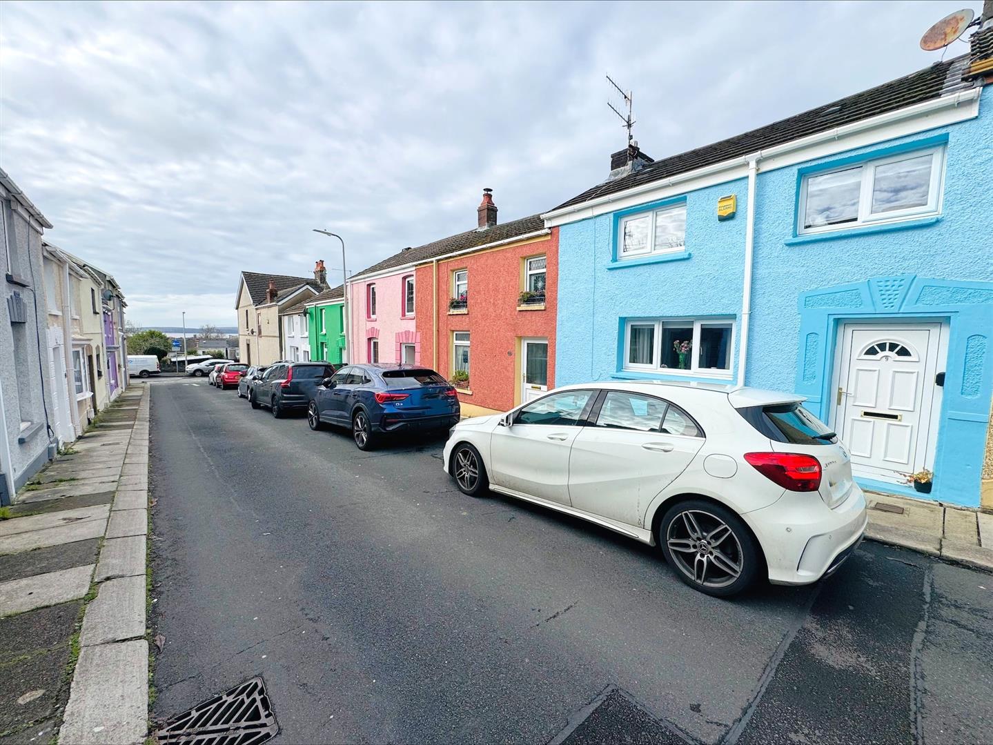 Union Buildings, Llanelli, SA15 3JW